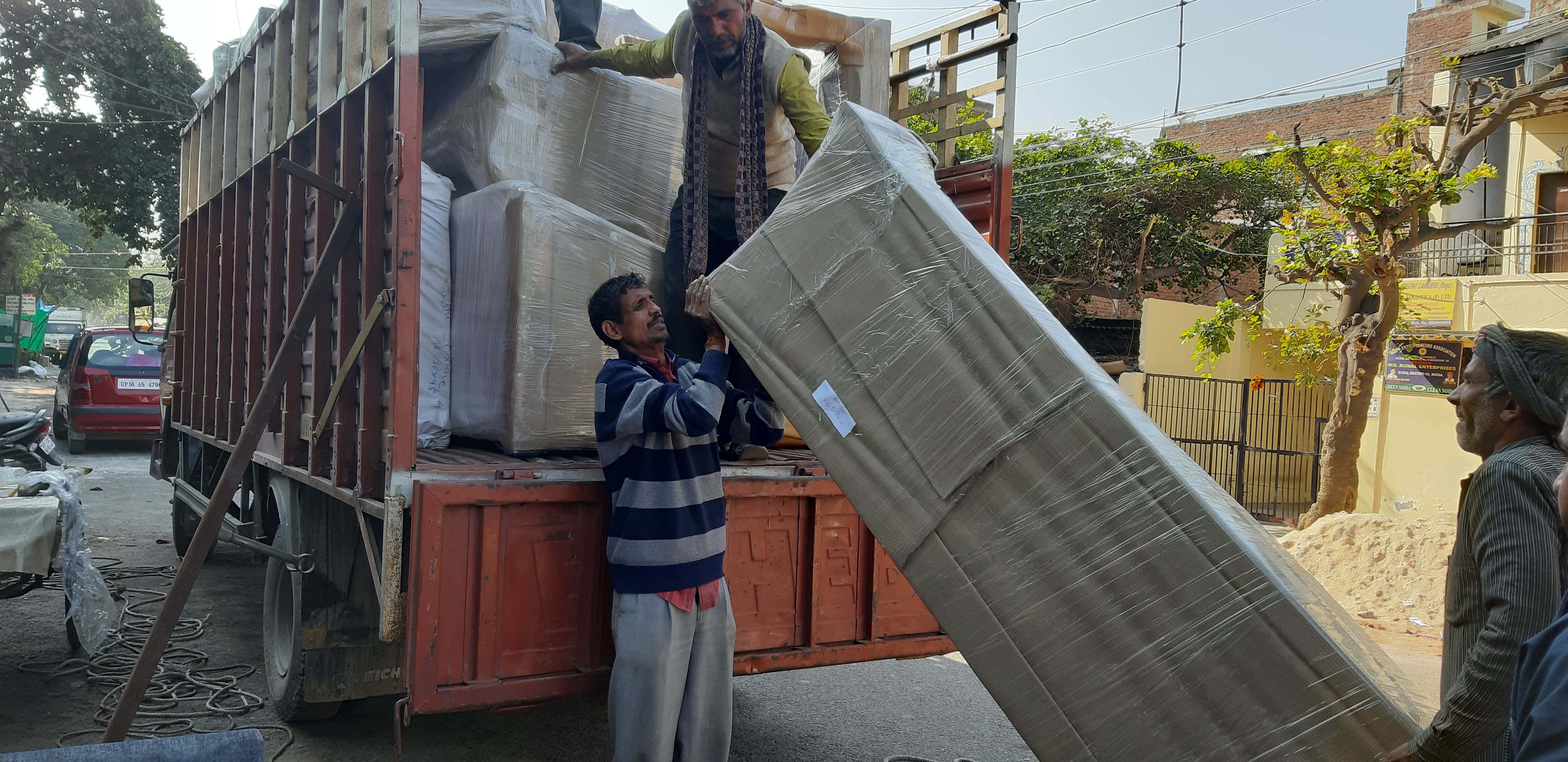 Local Household Goods Shifting Noida | local shifting in noida delhi ncr